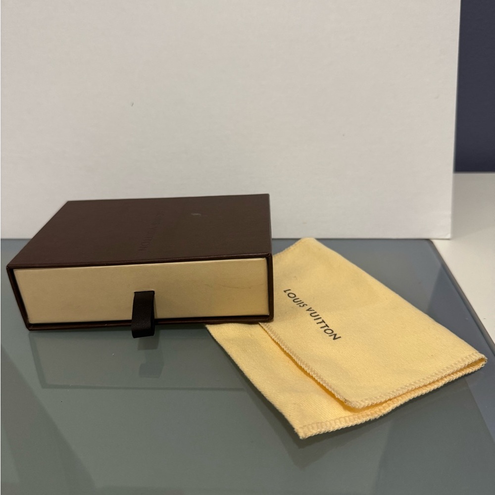 Authentic Louis Vuitton Brown Drawer-Style Box/Cream Dust Cloth